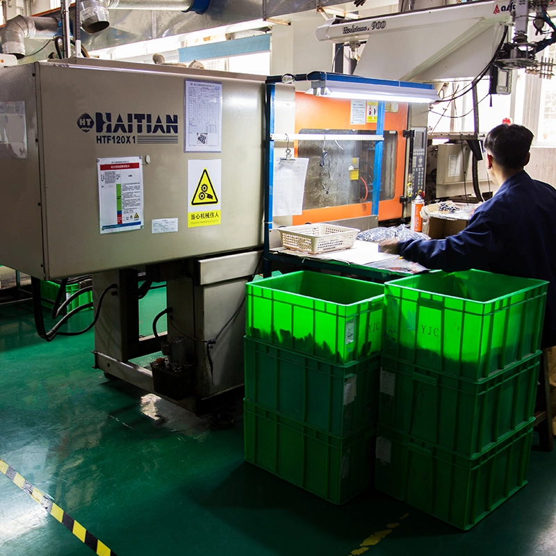 Should Silicone Spatula Cores Be Metal Or Plastic9